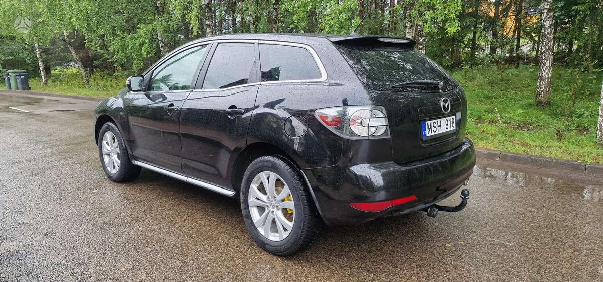 Mazda CX-7, 2.2 l., off-road / crossover