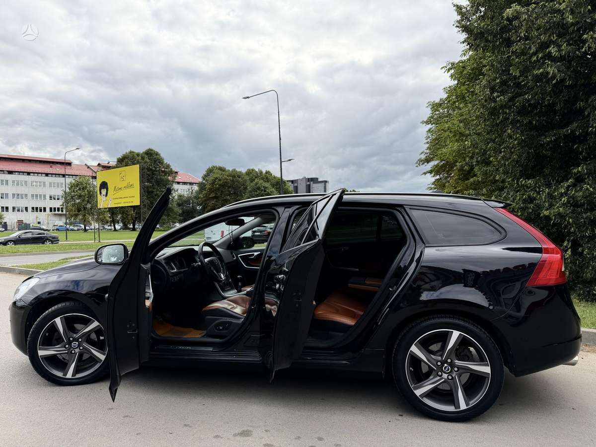 Volvo V60, 1.6 l., Универсал