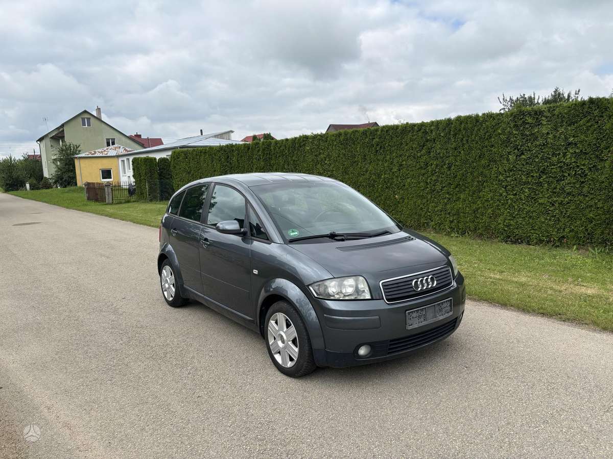 Audi A2, 1.4 l., Хэтчбек