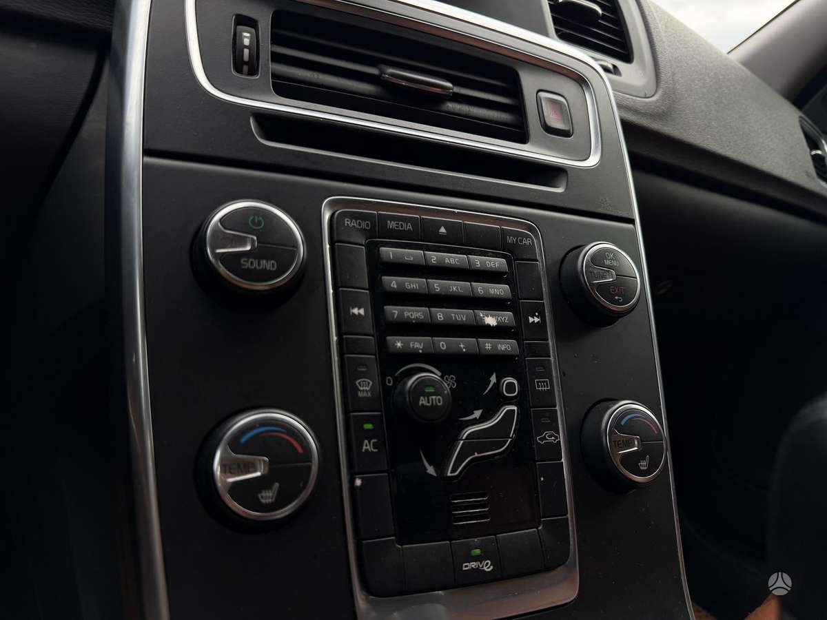 Volvo V60, 1.6 l., Универсал