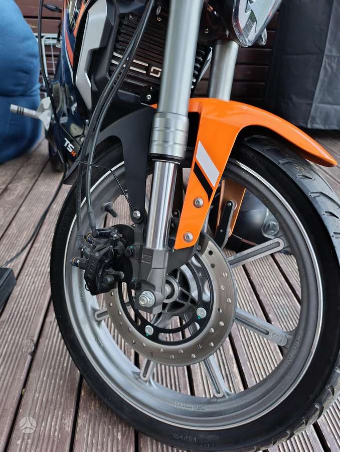 Super Soco/Vmoto TSx, мотороллеры / мопеды