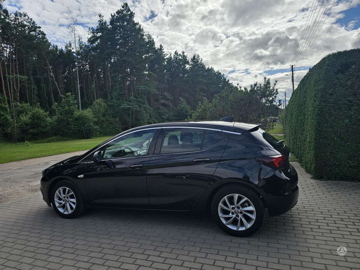 Opel Astra, 1.4 l., Хэтчбек