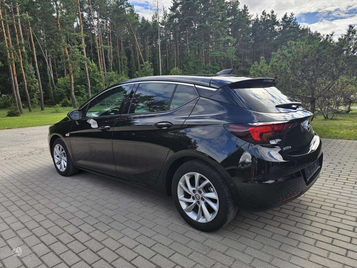 Opel Astra, 1.4 l., Хэтчбек