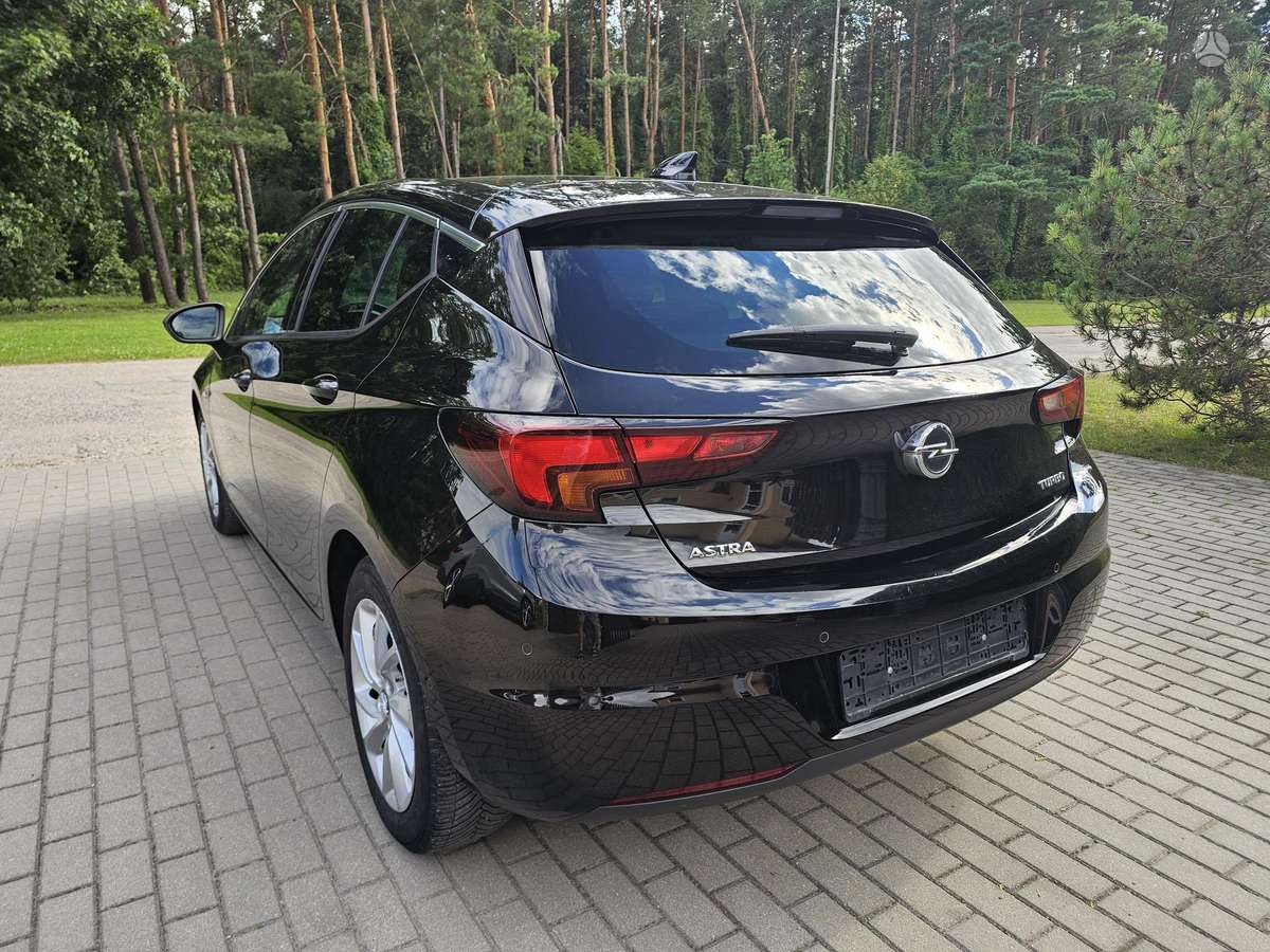 Opel Astra, 1.4 l., Хэтчбек