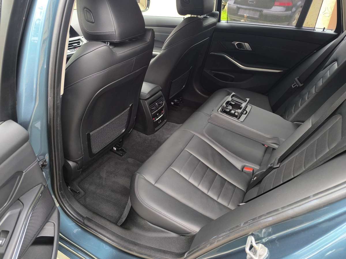 BMW 320, 2.0 l., Универсал