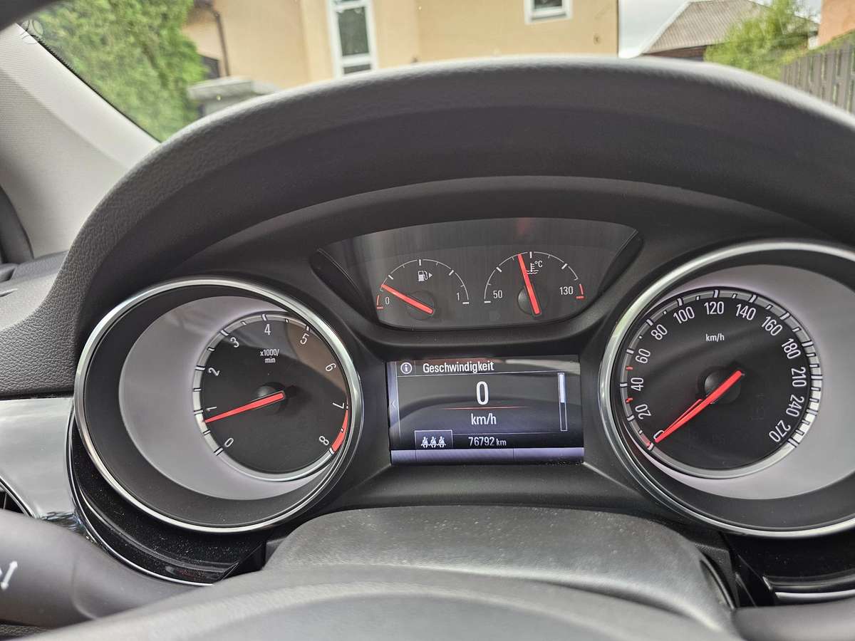 Opel Astra, 1.4 l., Хэтчбек
