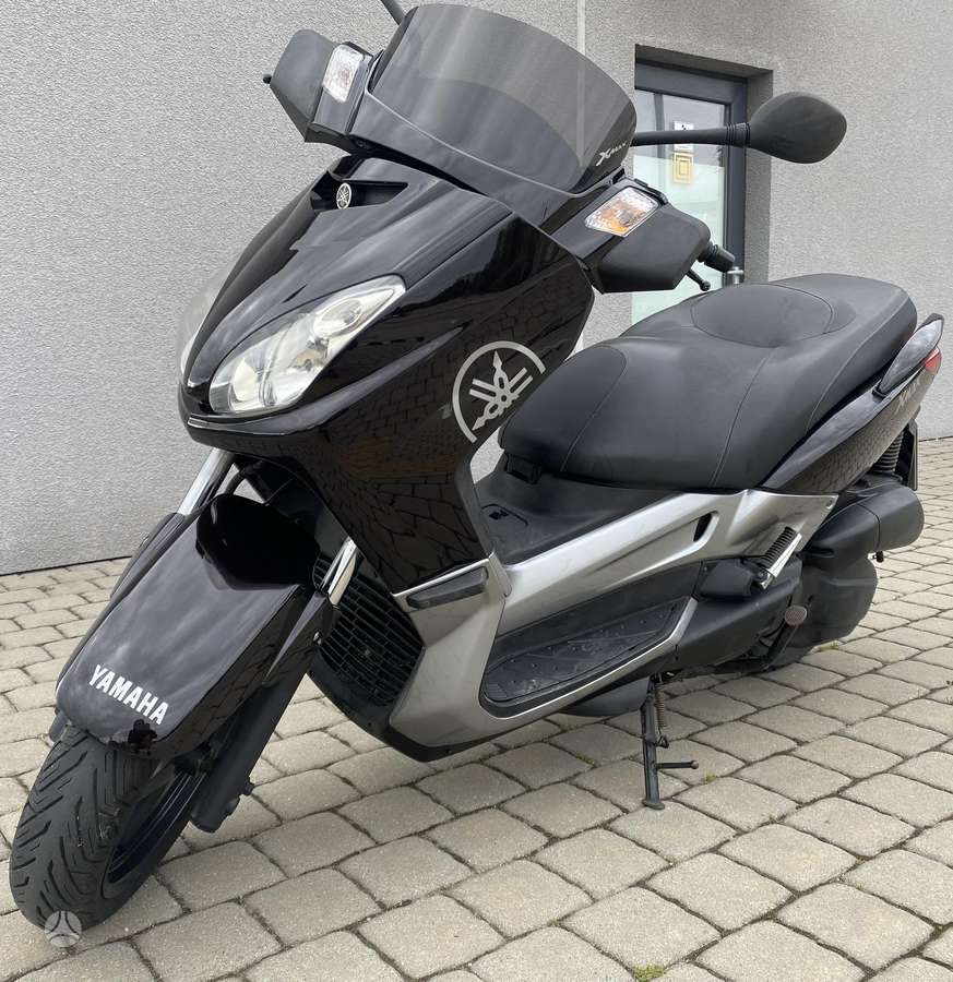 Yamaha XMAX 125 125cc, scooters / mopeds