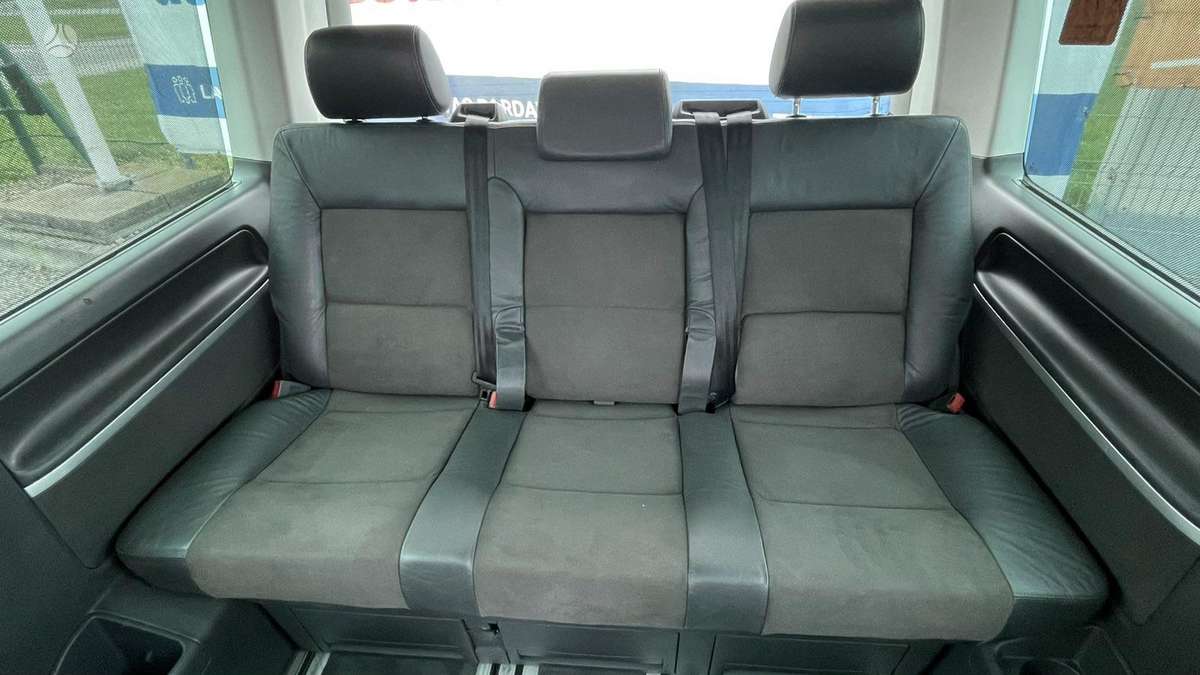 Volkswagen Multivan, 2.0 l., Минивэн