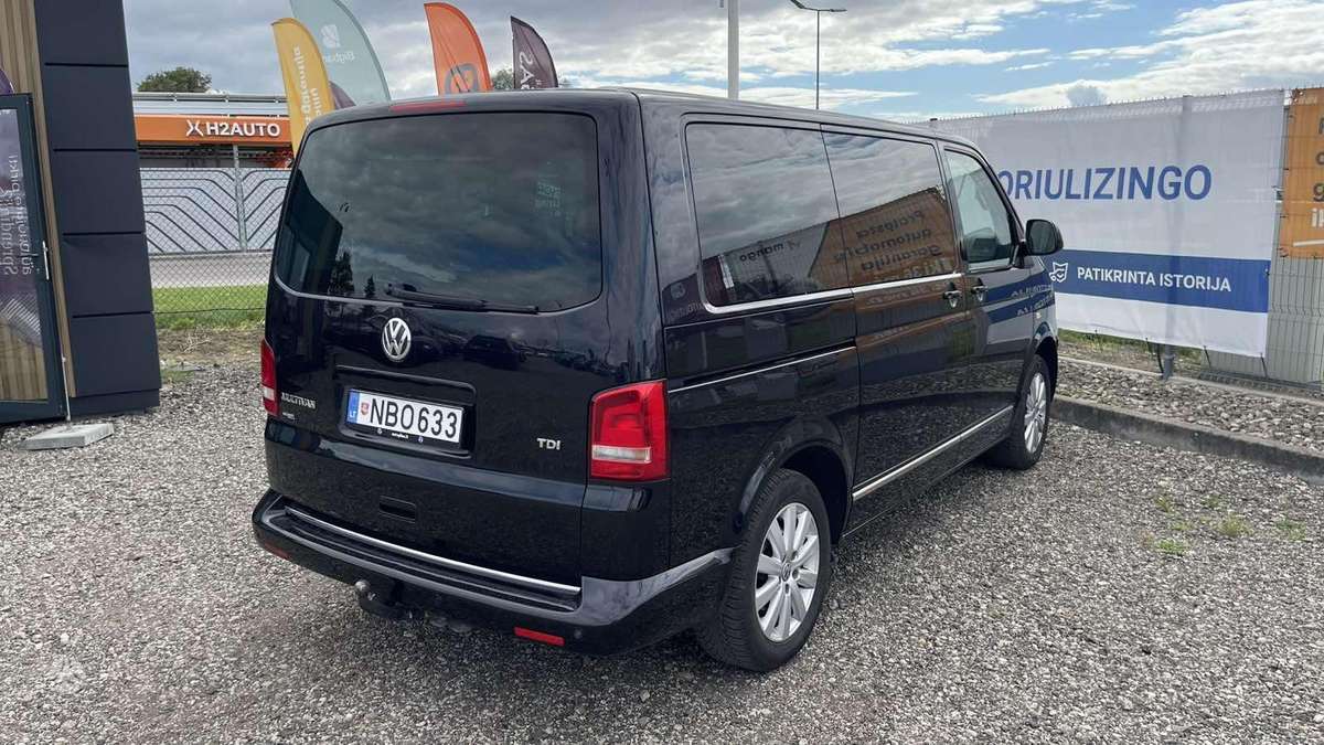 Volkswagen Multivan, 2.0 l., Минивэн