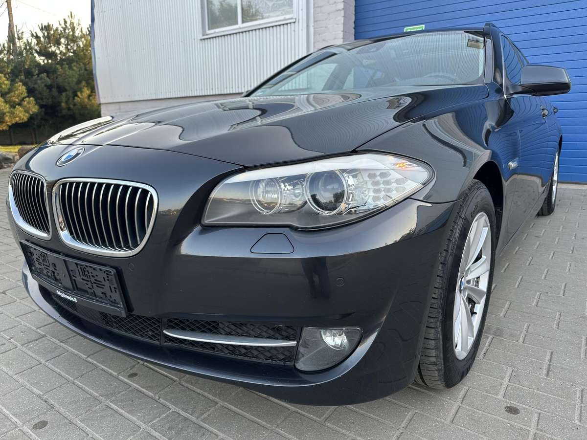 BMW 520, 2.0 l., wagon
