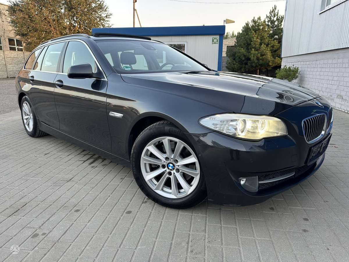 BMW 520, 2.0 l., wagon