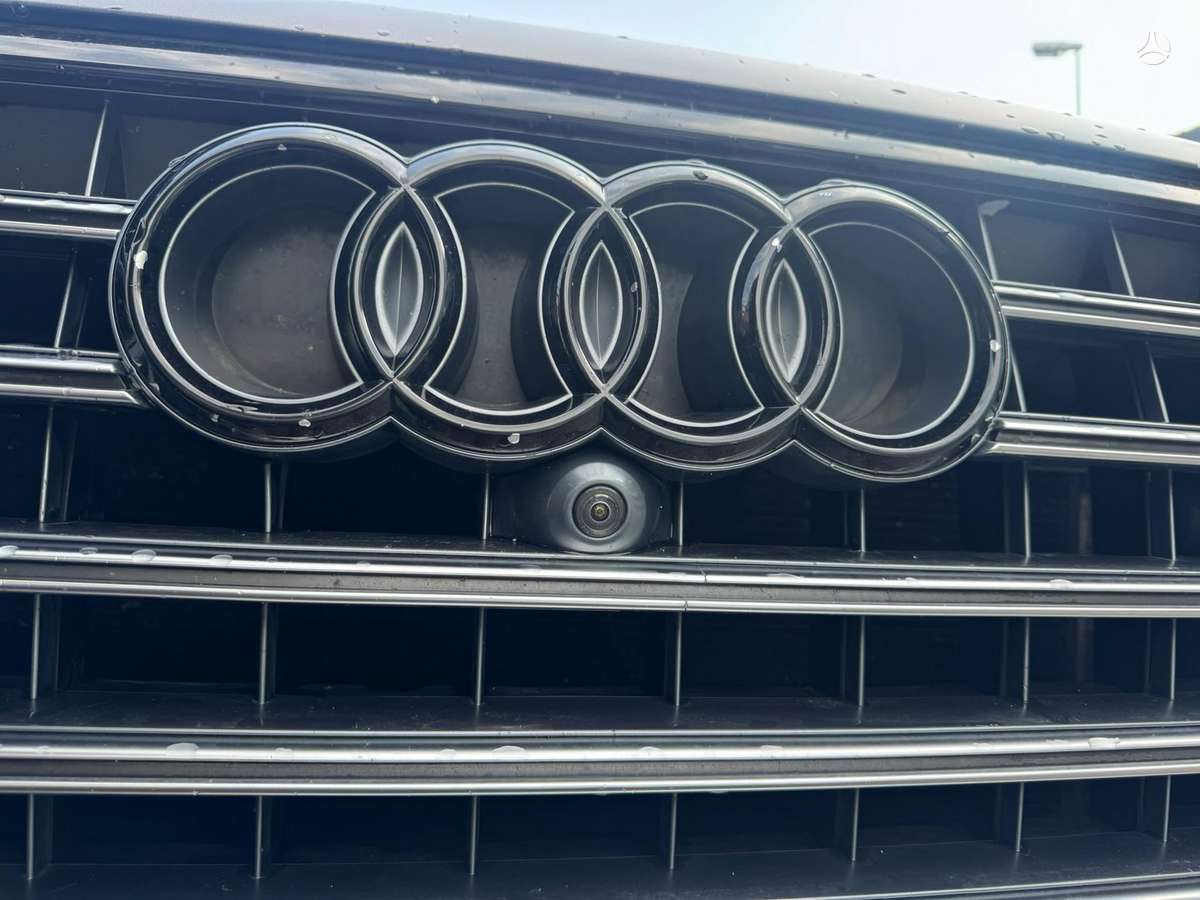 Audi SQ7, 4.0 l., off-road / crossover
