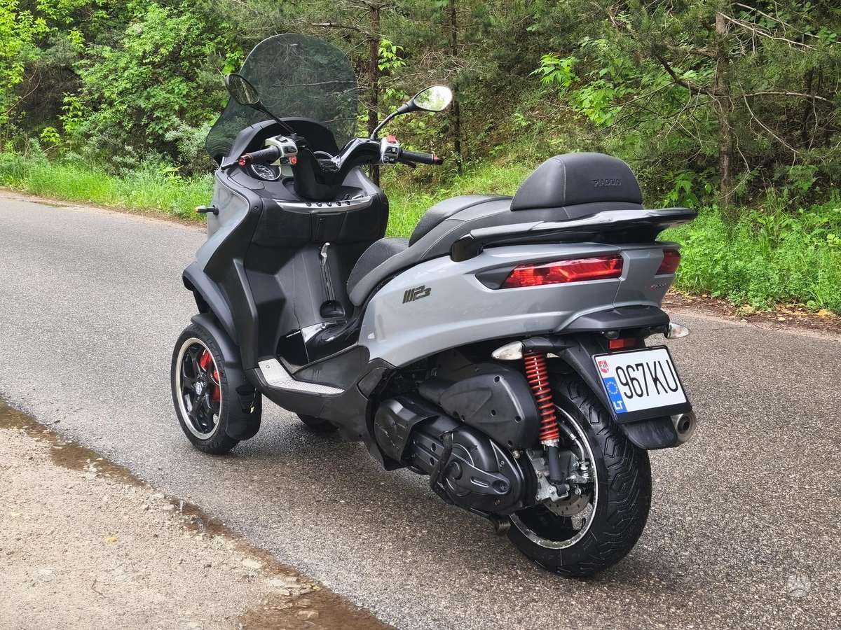 Piaggio MP3 500cc, scooters / mopeds