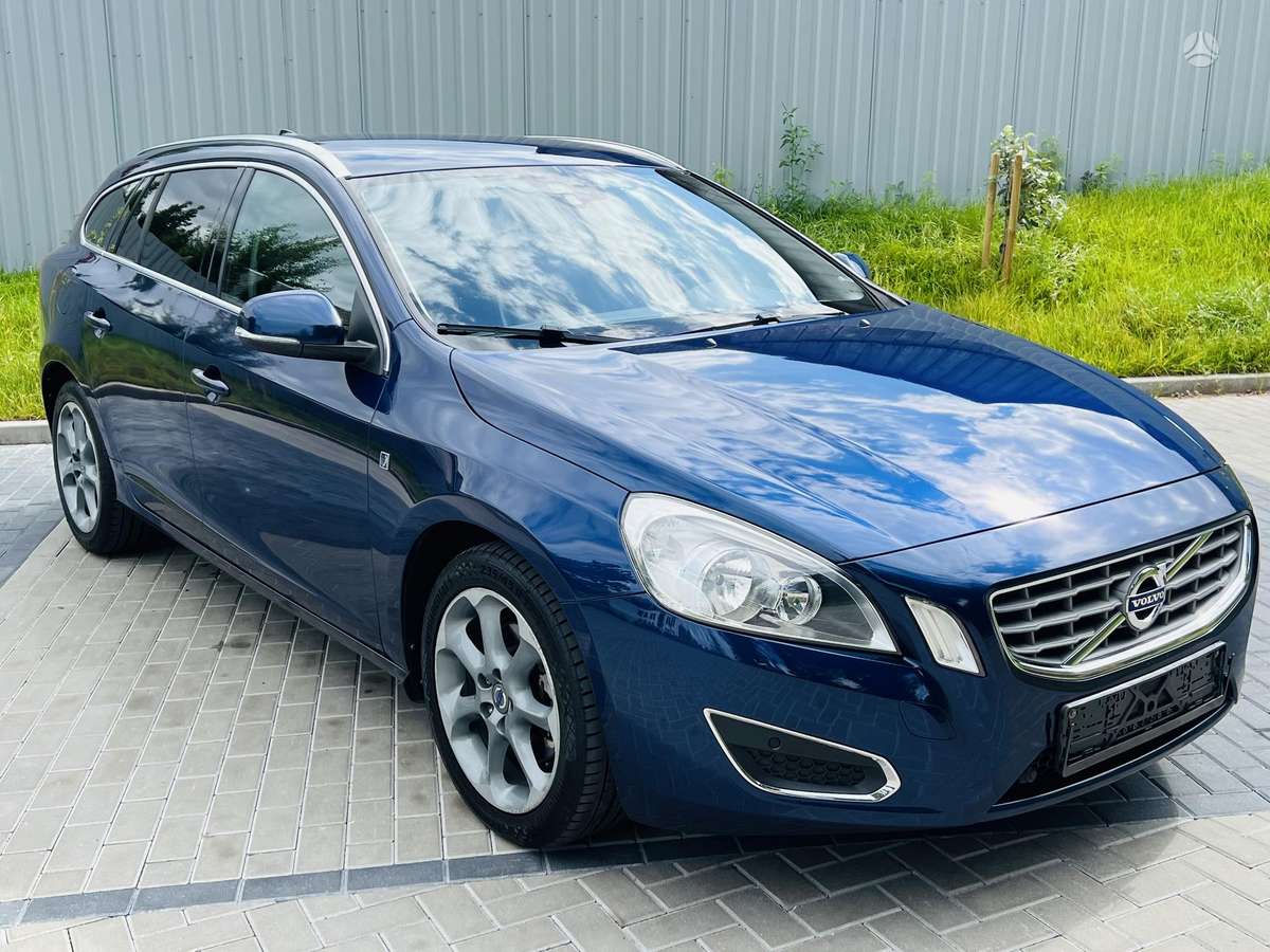 Volvo V60, 2.0 l., universalas