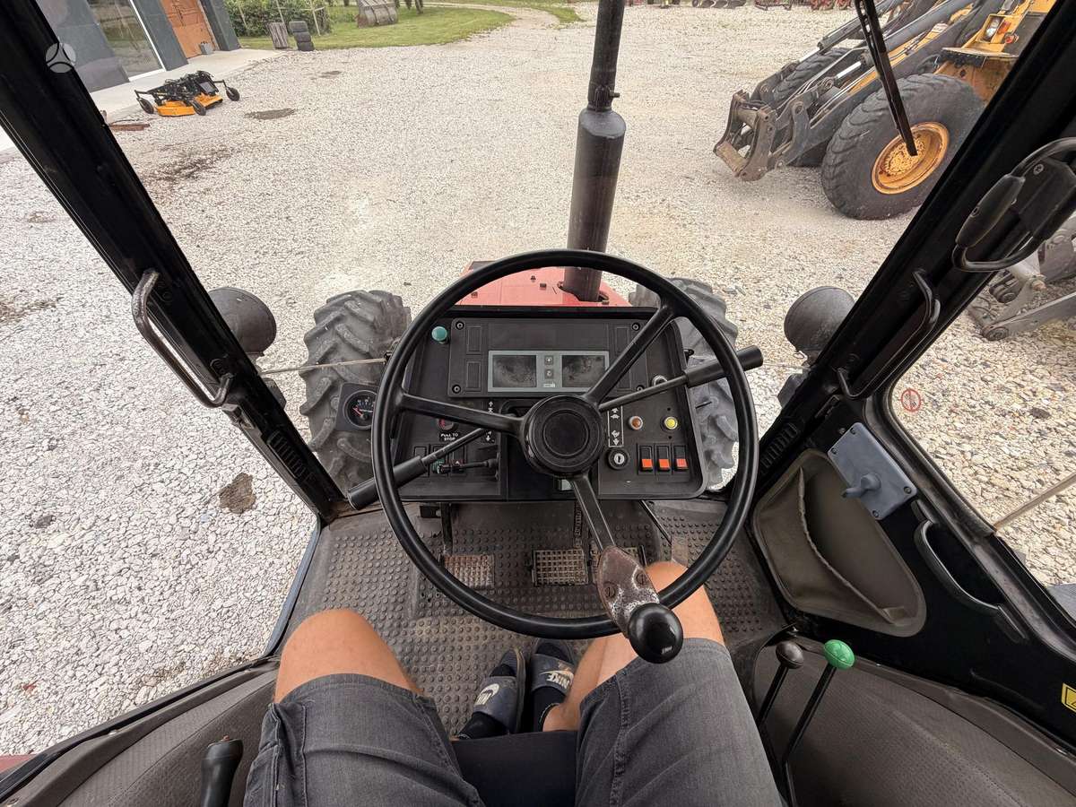 Case-IH 595AXL, тракторы