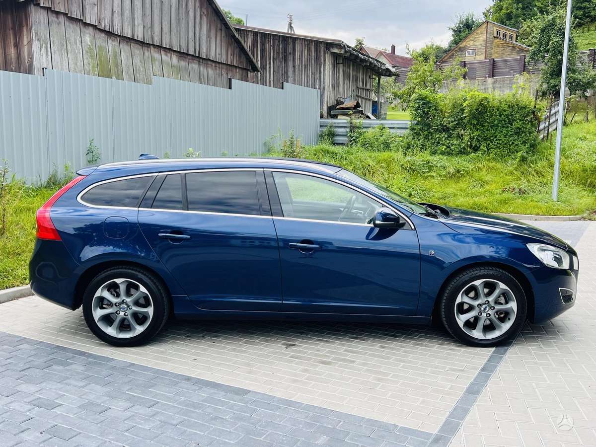 Volvo V60, 2.0 l., Универсал