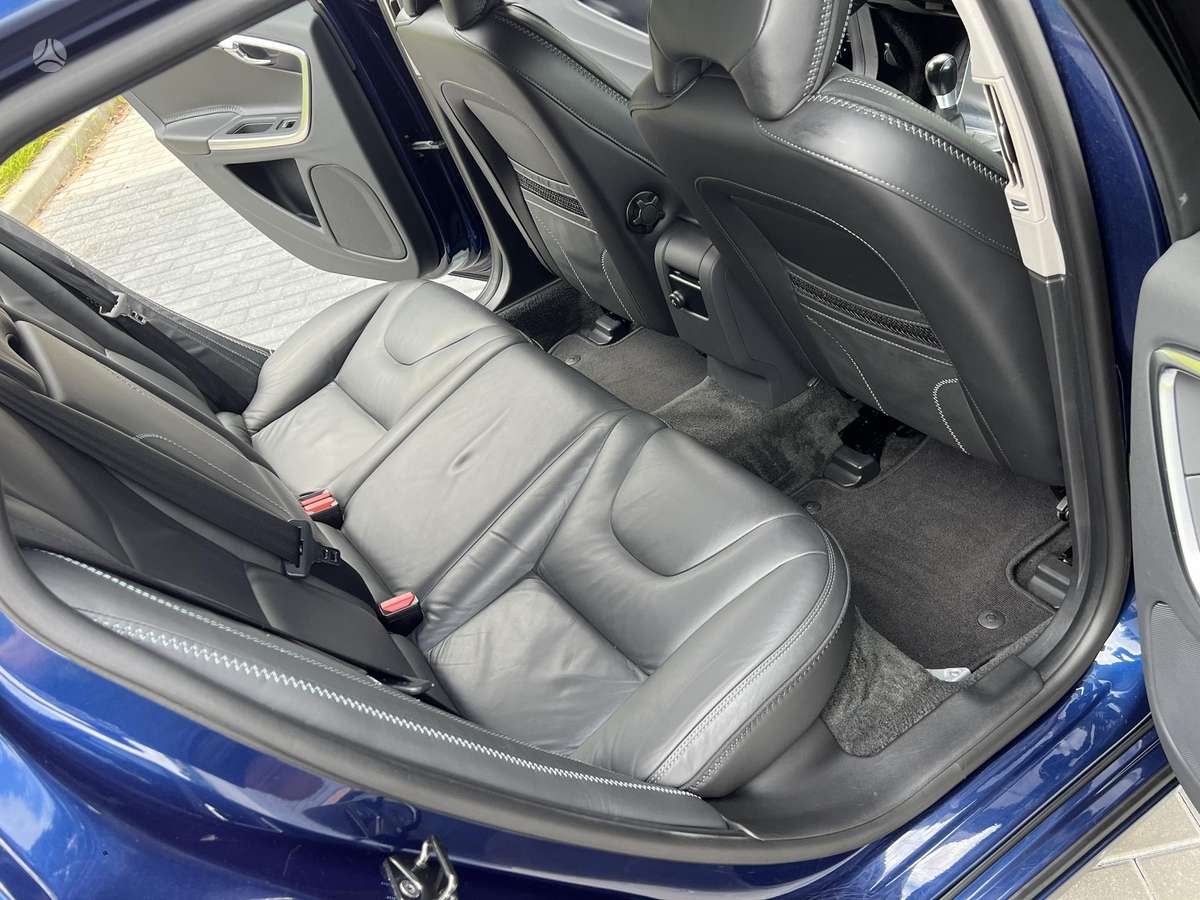 Volvo V60, 2.0 l., universalas