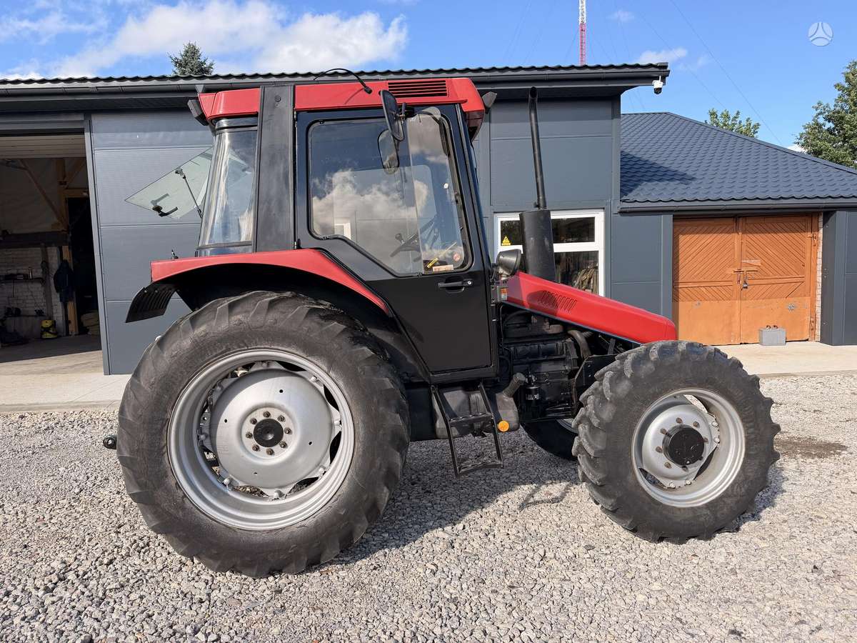 Case-IH 595AXL, tractors