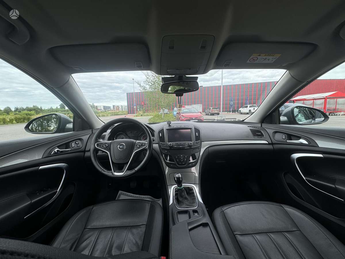 Opel Insignia, 1.6 l., Универсал
