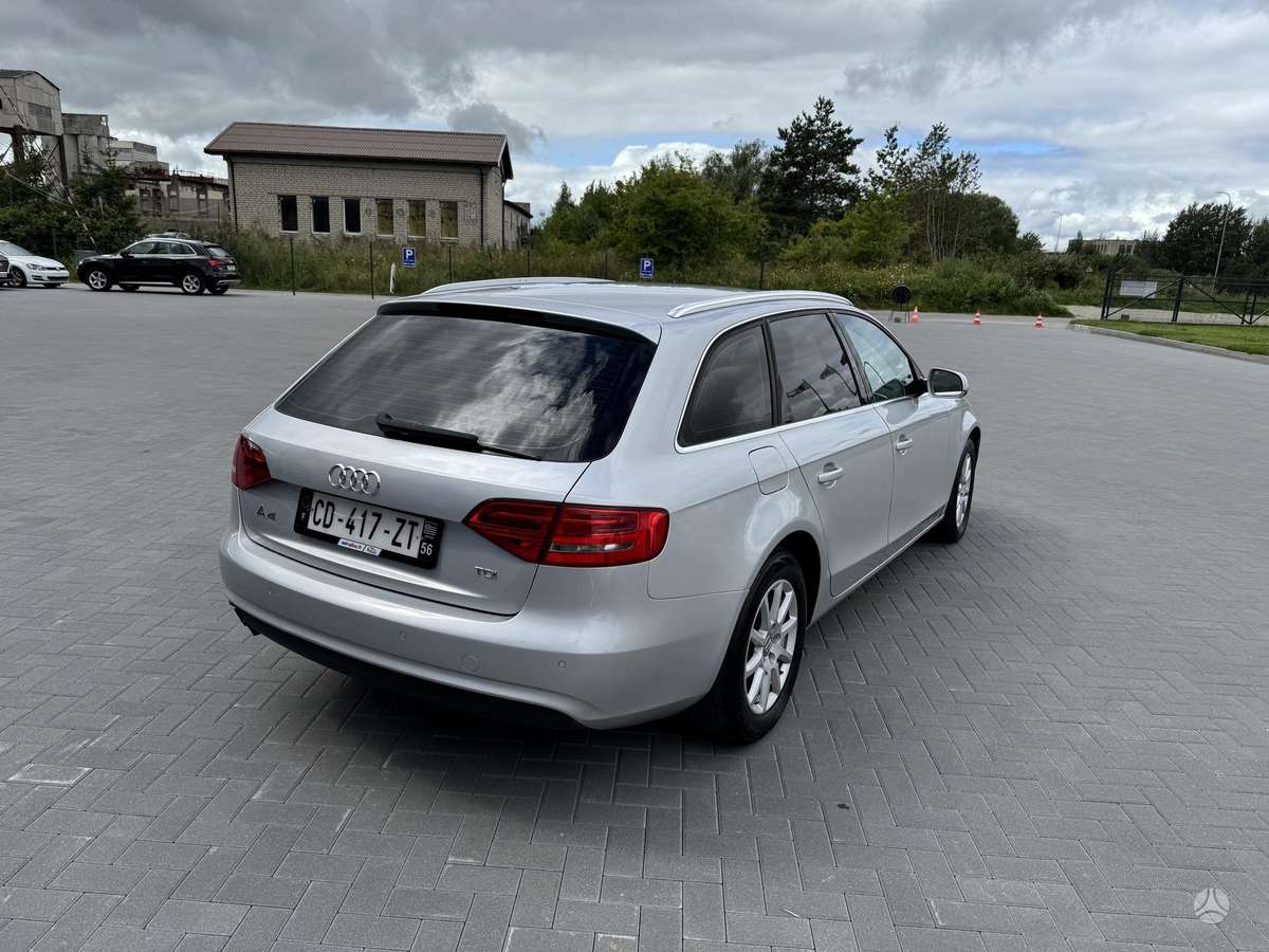 Audi A4, 2.0 l., Универсал