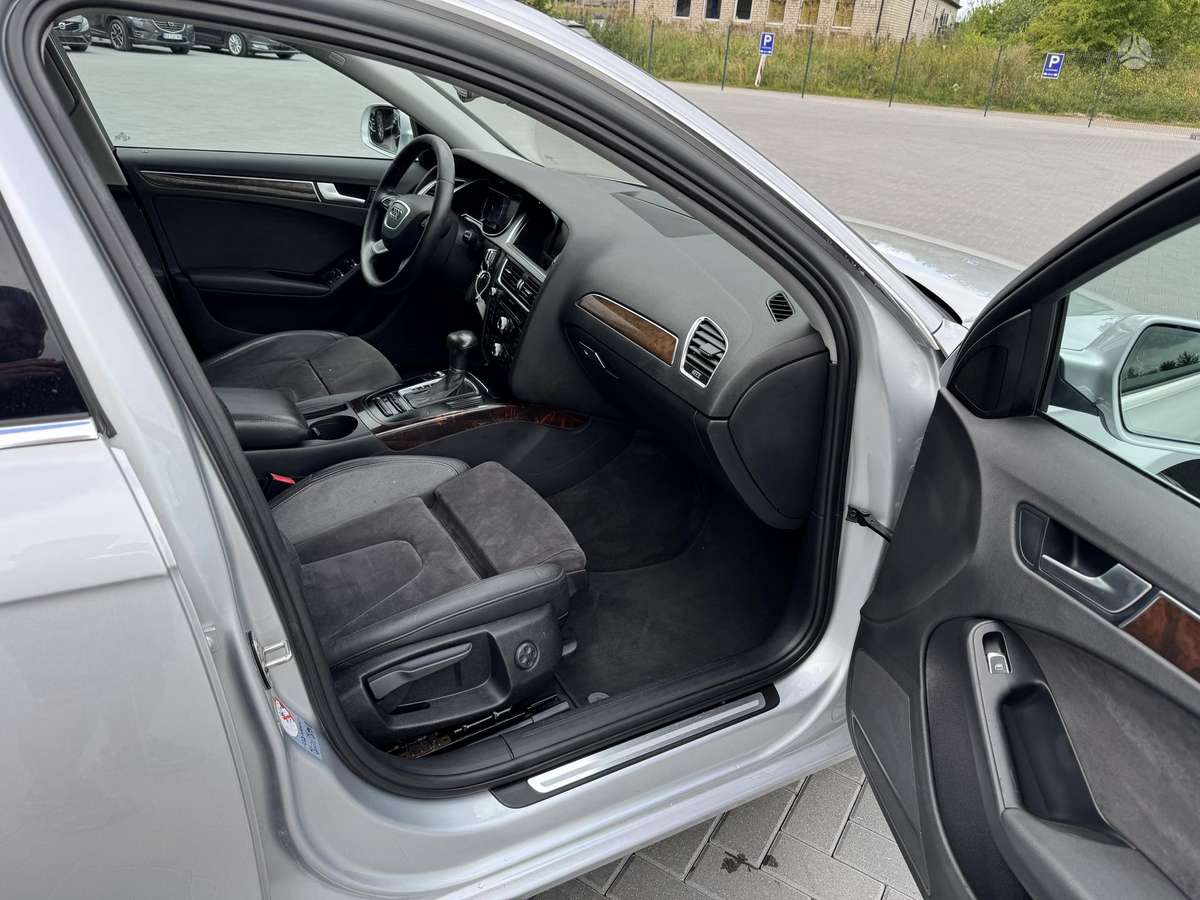 Audi A4, 2.0 l., universalas