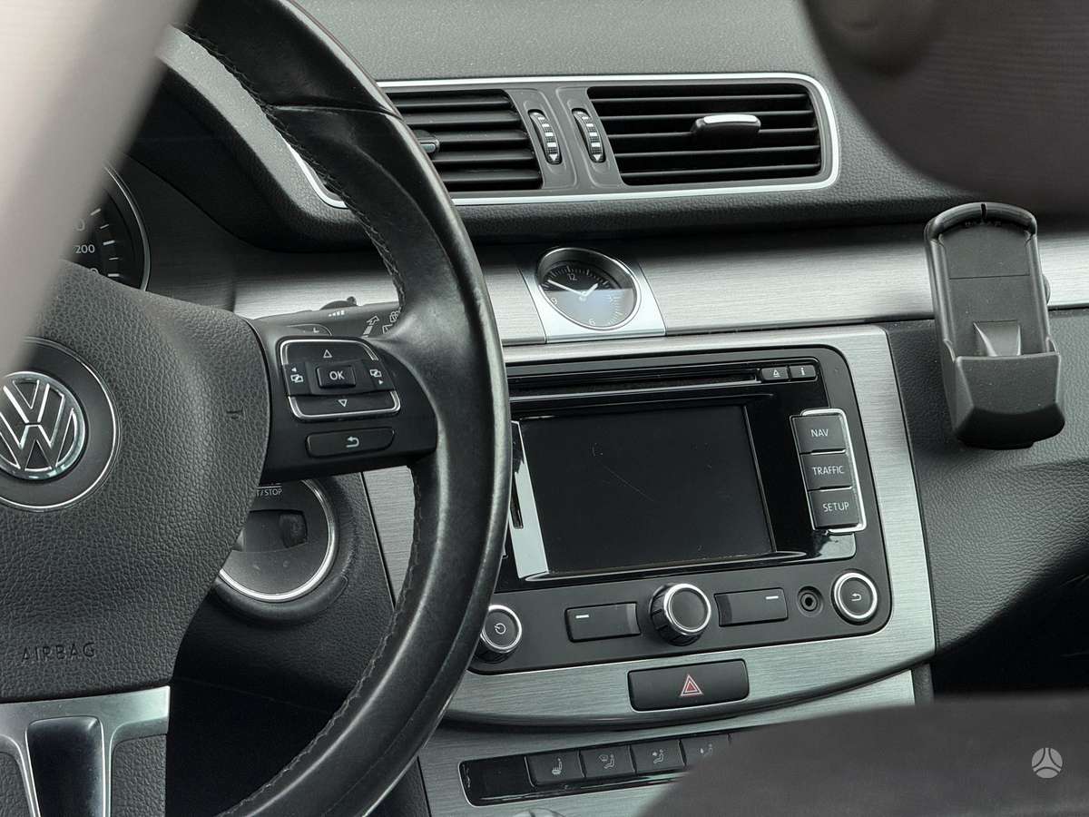 Volkswagen Passat, 2.0 l., Универсал