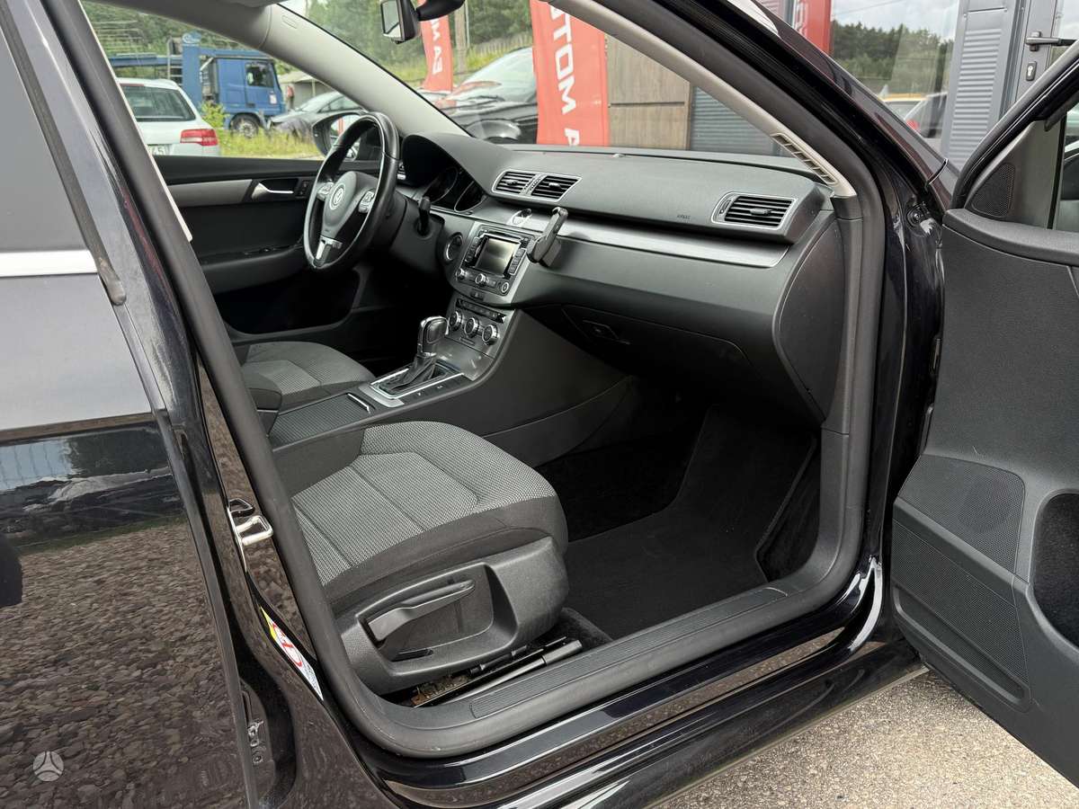 Volkswagen Passat, 2.0 l., Универсал