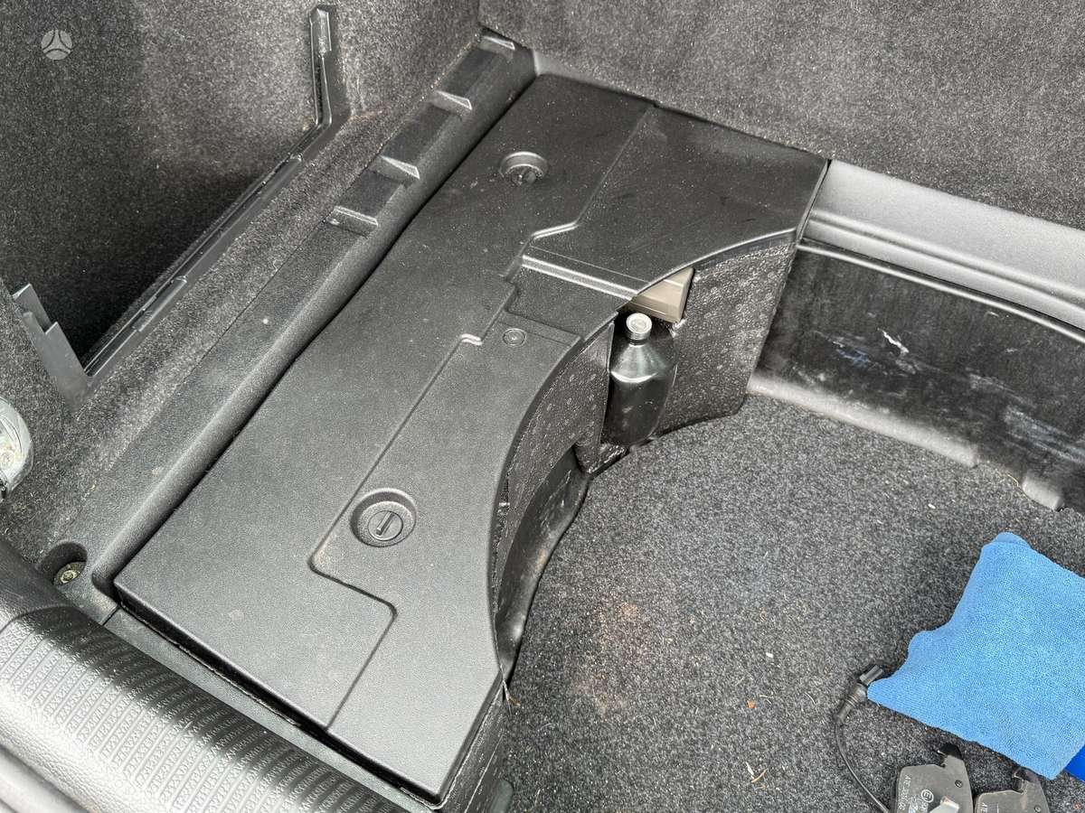 Volkswagen Passat, 2.0 l., Универсал