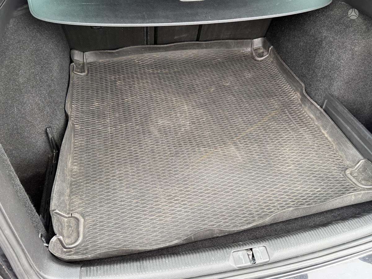 Volkswagen Passat, 2.0 l., Универсал