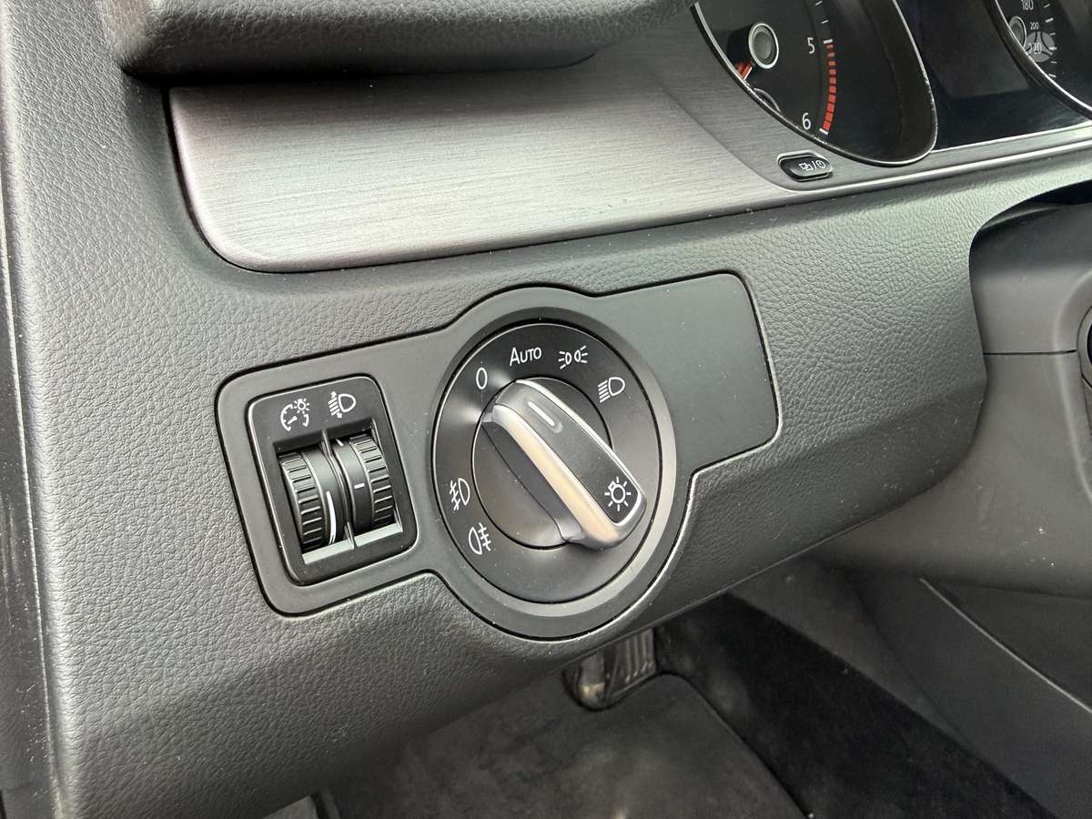 Volkswagen Passat, 2.0 l., Универсал