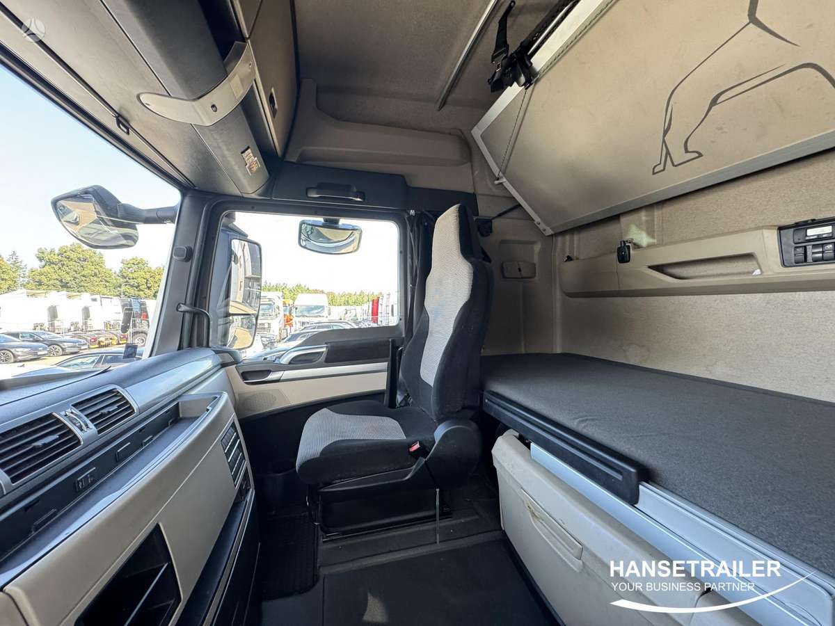 MAN TGX 18.460, 2 miegamosios vietos