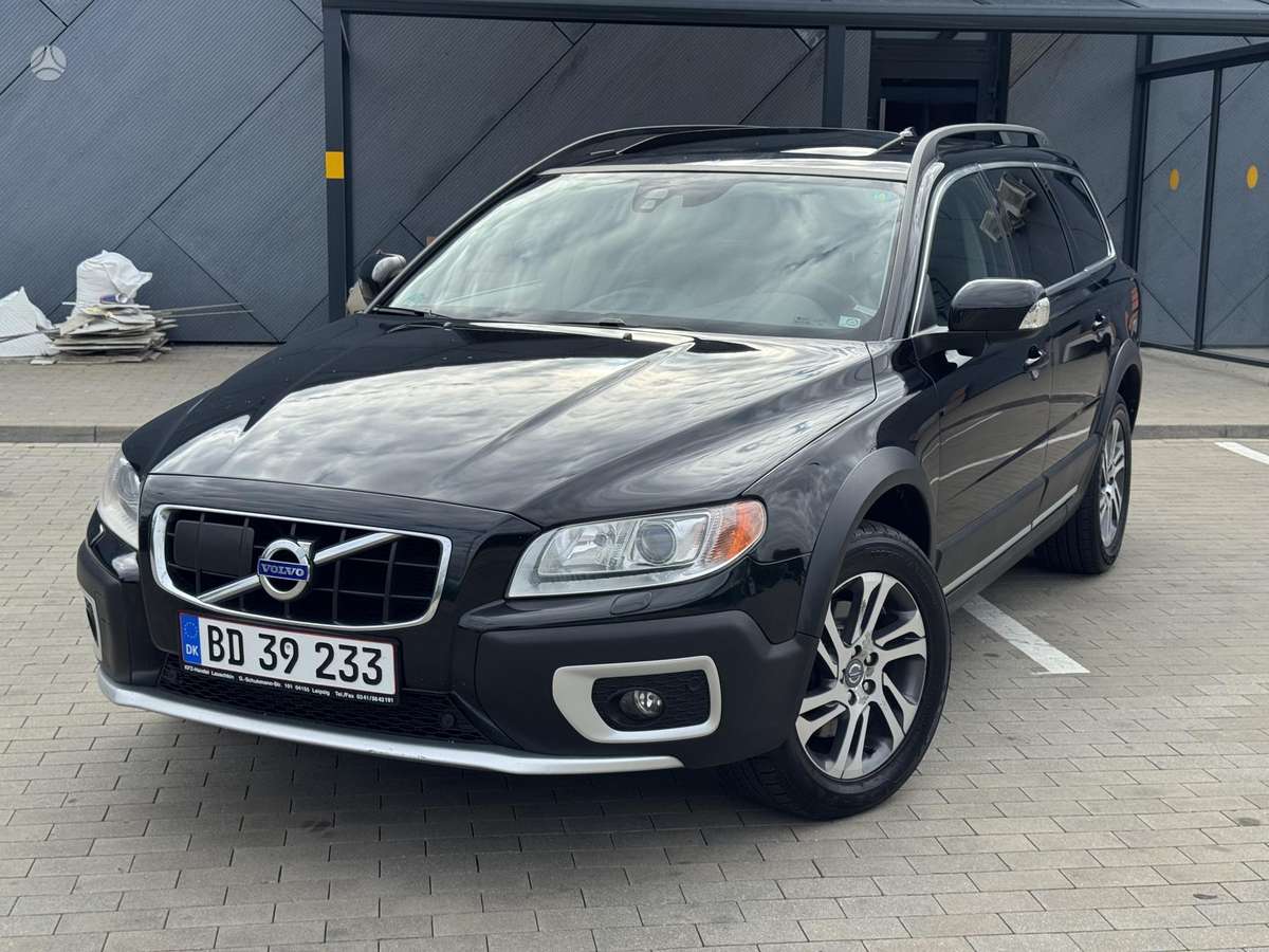 Volvo XC70, 2.4 l., wagon