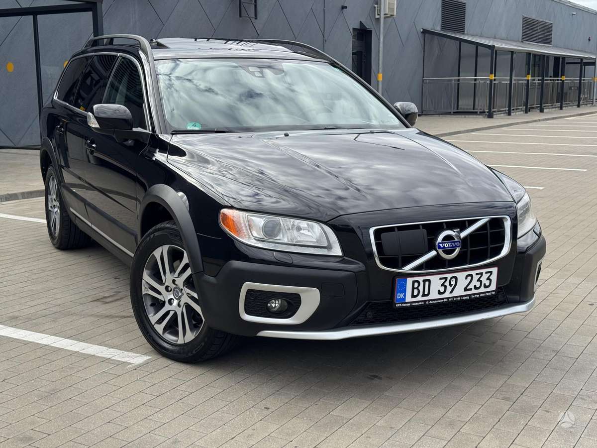 Volvo XC70, 2.4 l., wagon