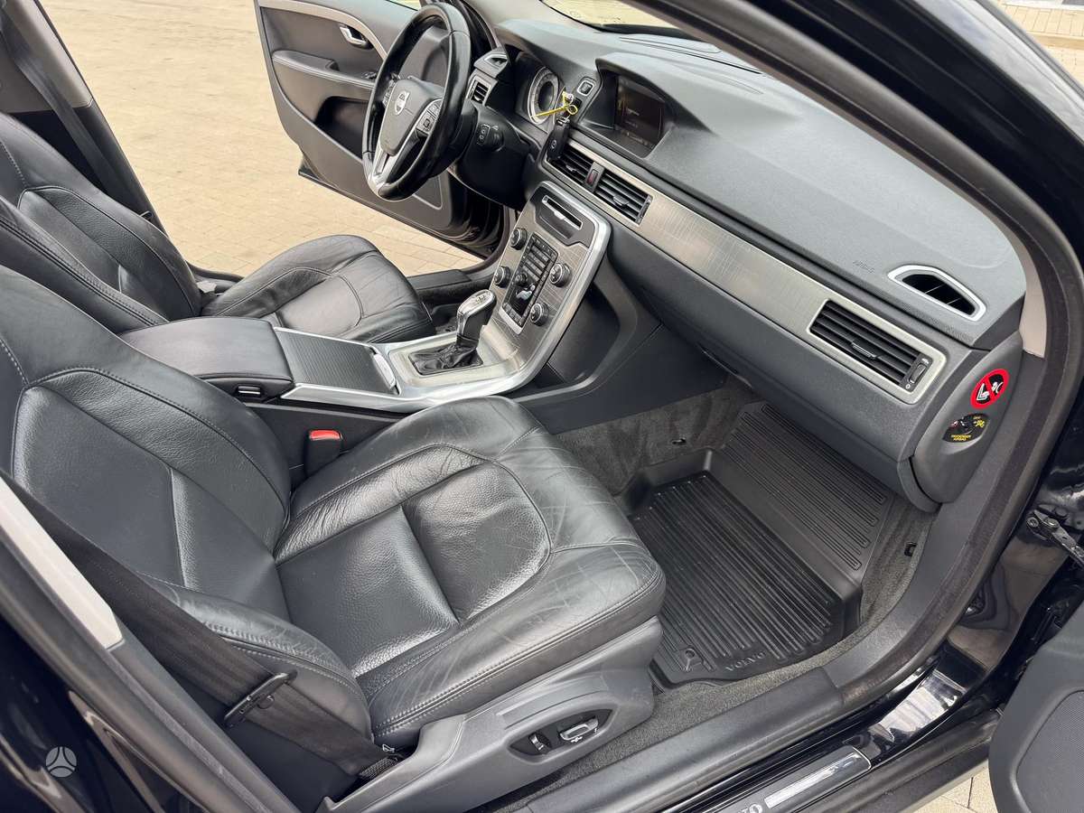 Volvo XC70, 2.4 l., Универсал