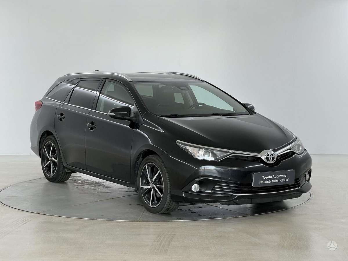 Toyota Auris, 1.6 l., Универсал