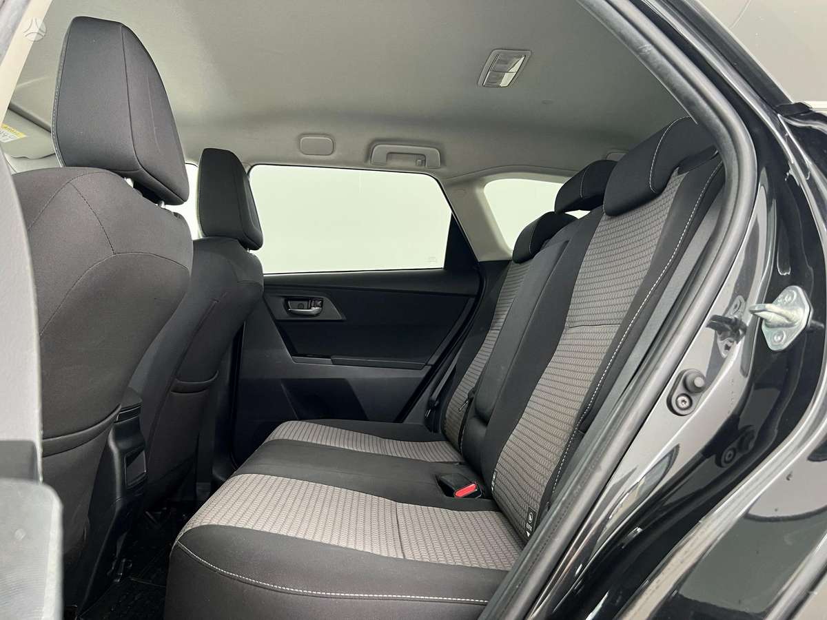 Toyota Auris, 1.6 l., Универсал