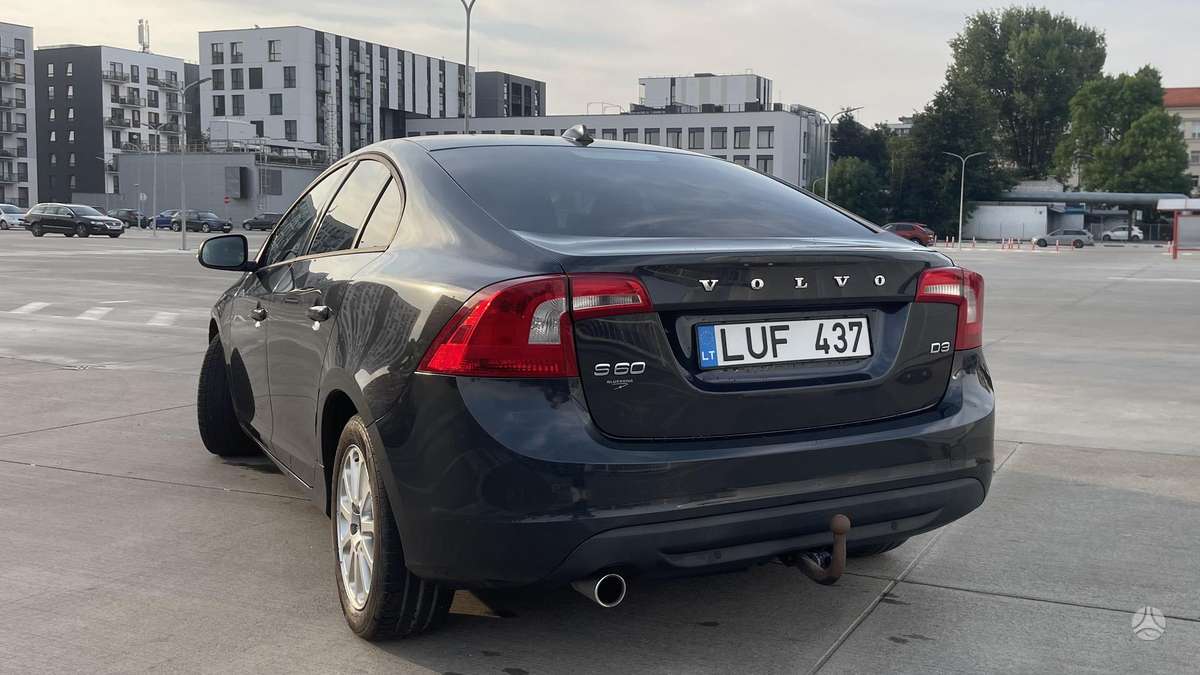 Volvo S60, 2.0 l., Седан