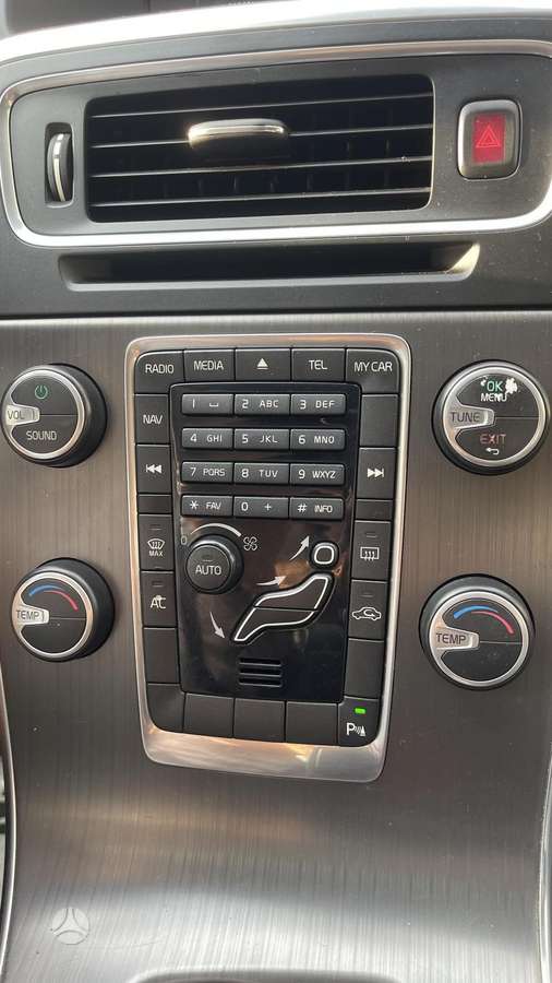Volvo S60, 2.0 l., Седан