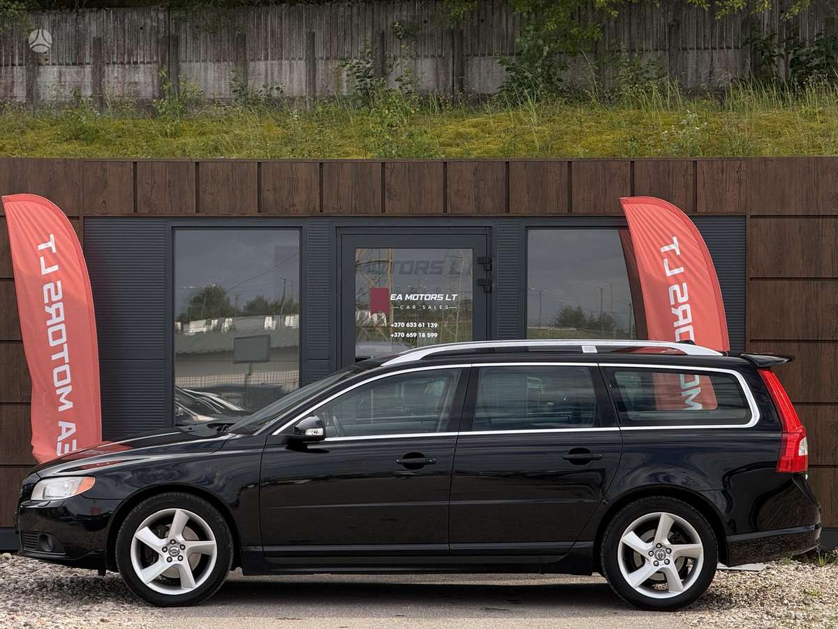 Volvo V70, 2.4 l., wagon