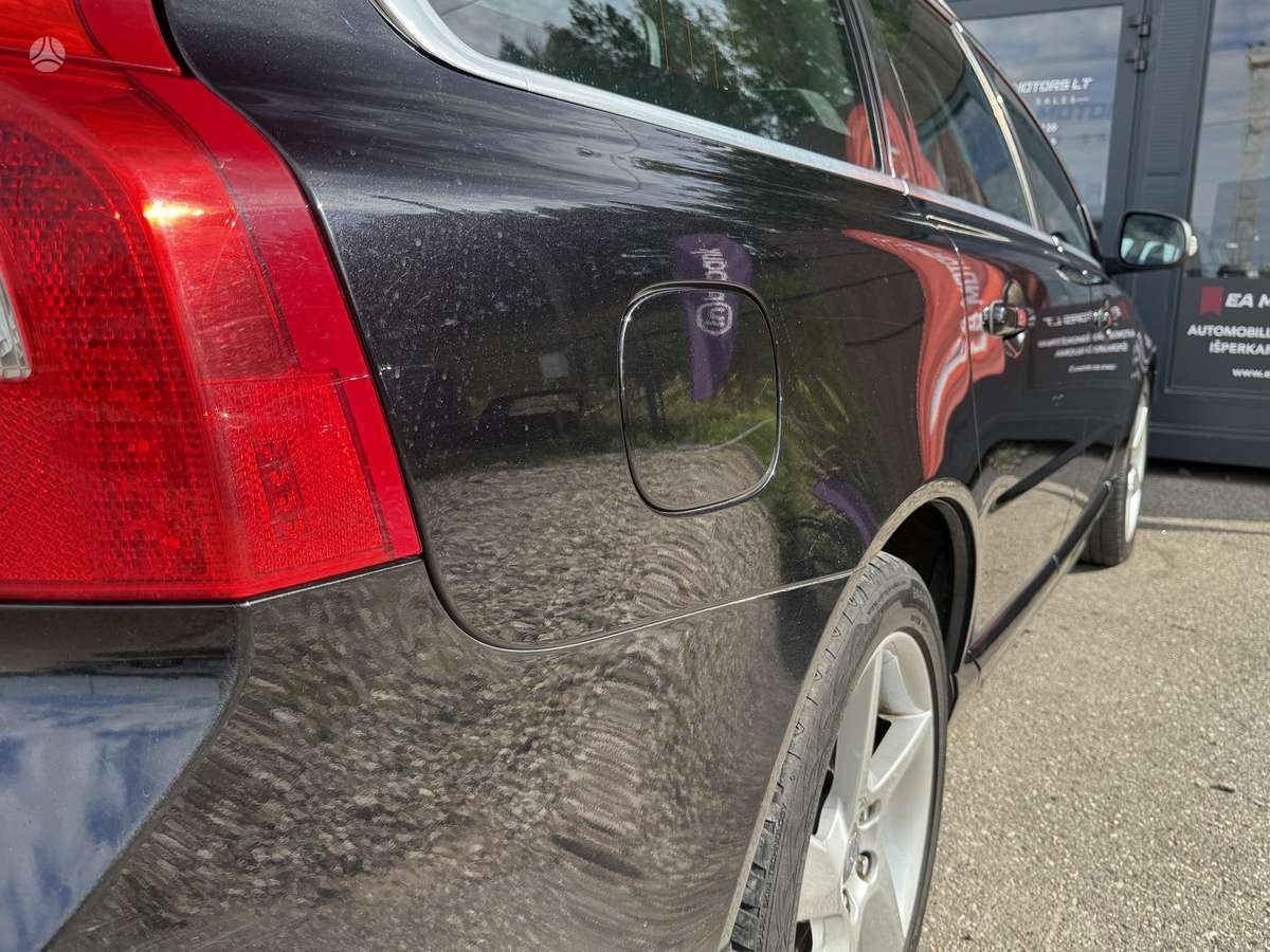 Volvo V70, 2.4 l., wagon