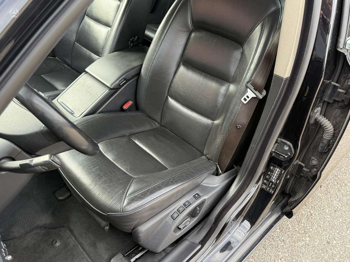Volvo V70, 2.4 l., wagon
