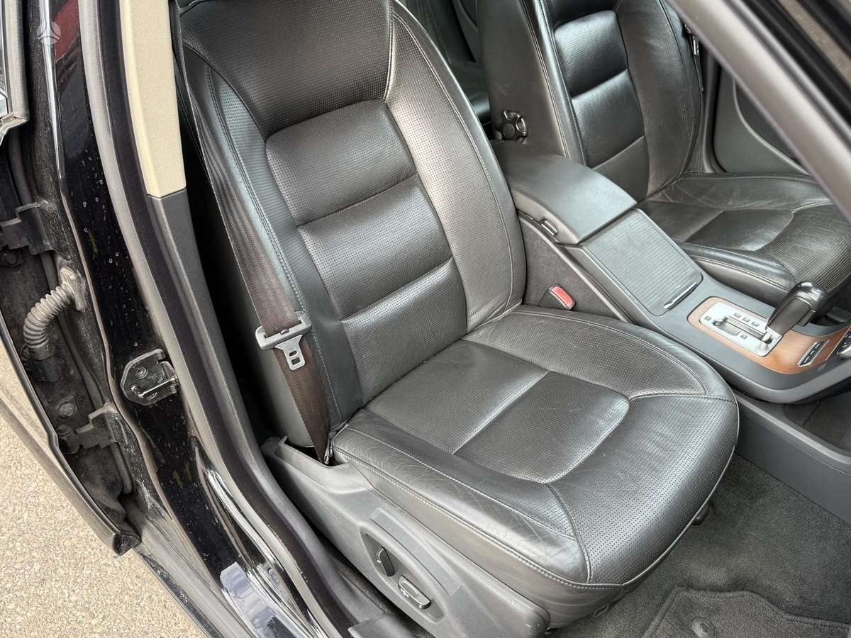 Volvo V70, 2.4 l., wagon
