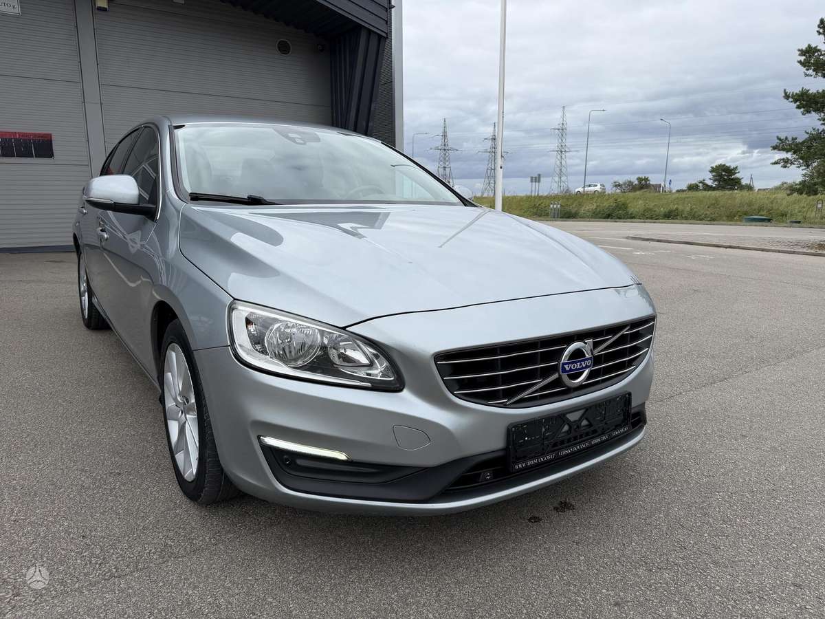 Volvo S60, 2.0 l., Седан