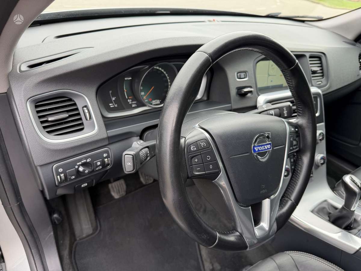 Volvo S60, 2.0 l., Седан