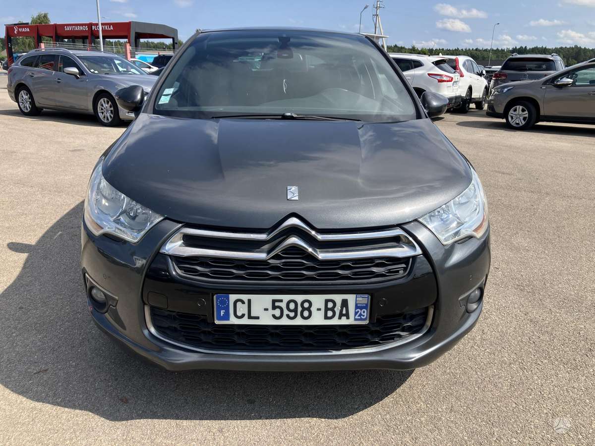 Citroen DS4, 2.0 l., Хэтчбек