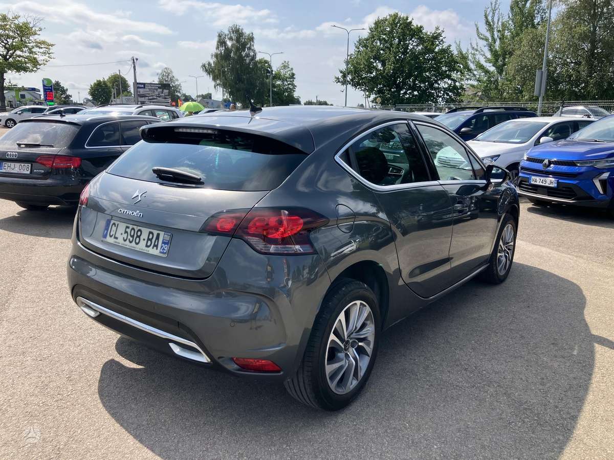 Citroen DS4, 2.0 l., Хэтчбек