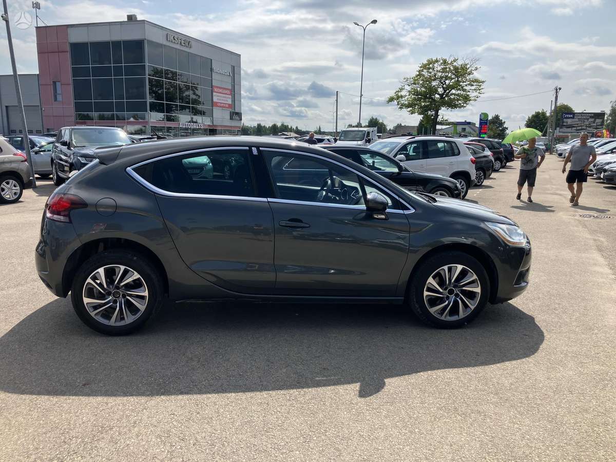Citroen DS4, 2.0 l., hatchback