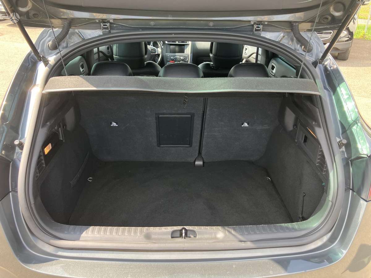 Citroen DS4, 2.0 l., Хэтчбек