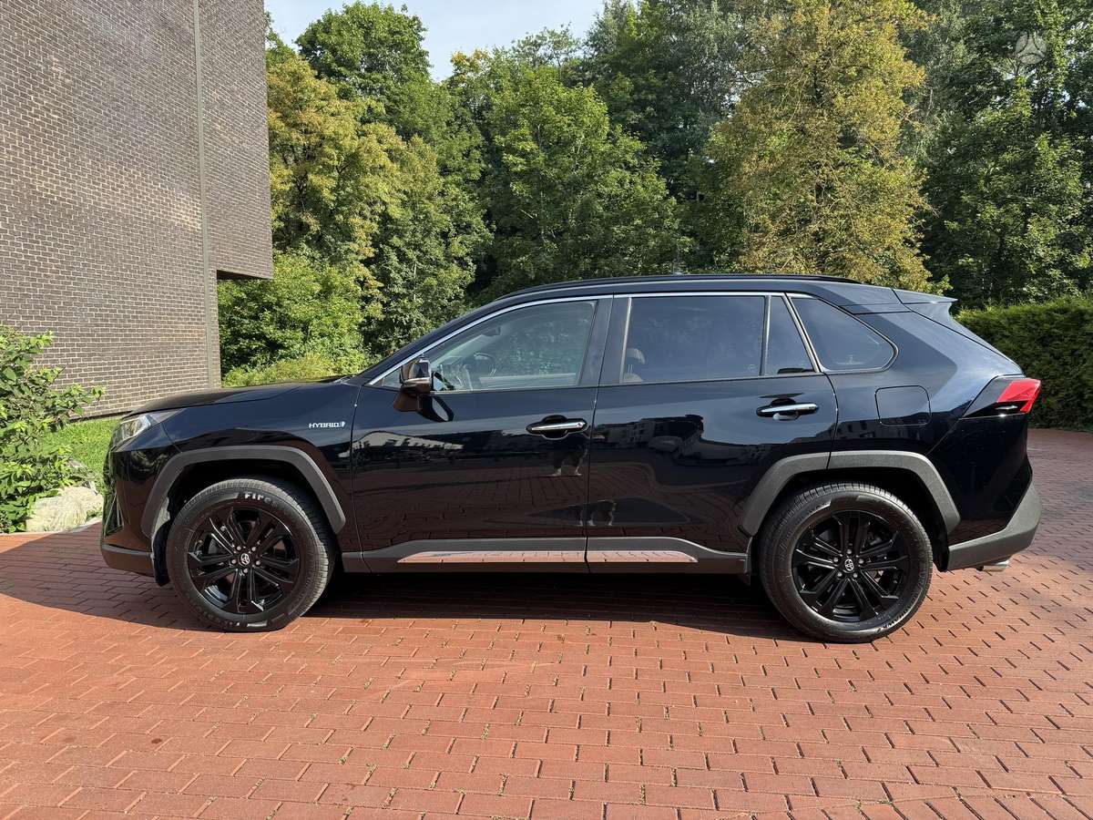 Toyota RAV4 - 2