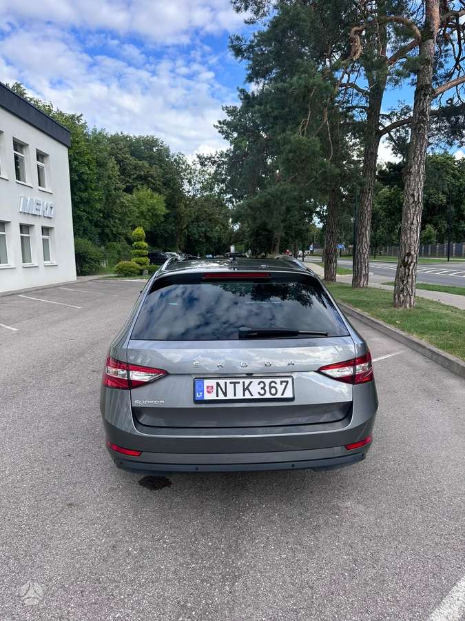 Skoda Superb, 1.5 l., Универсал